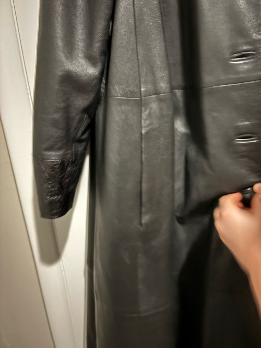 Vintage Black Genuine Leather Long Tench Coat - Picture 5 of 8
